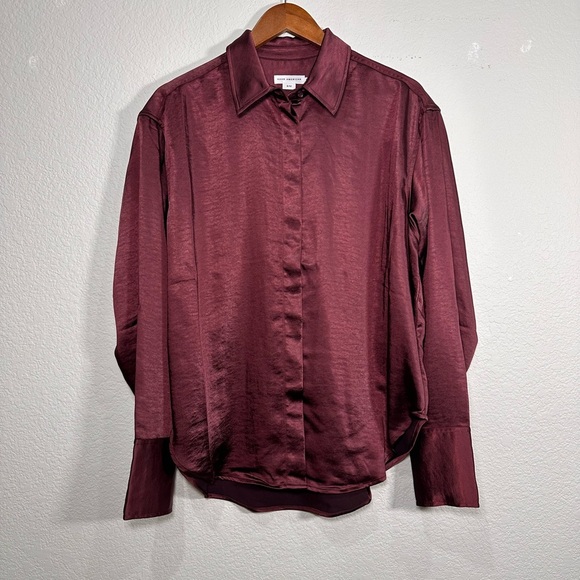 Good American Luxe Satin Button-Up Shirt in Rich Burgundy S/M - Picture 2 of 8